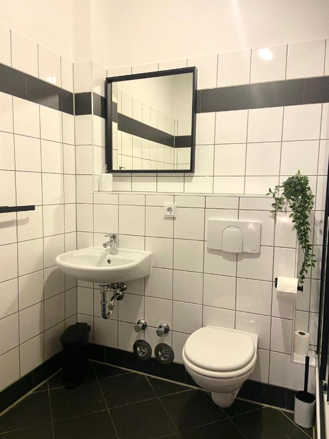 Gemuetliches Apartment I Digitaler Check-In I Hbf Erfurt Bagian luar foto
